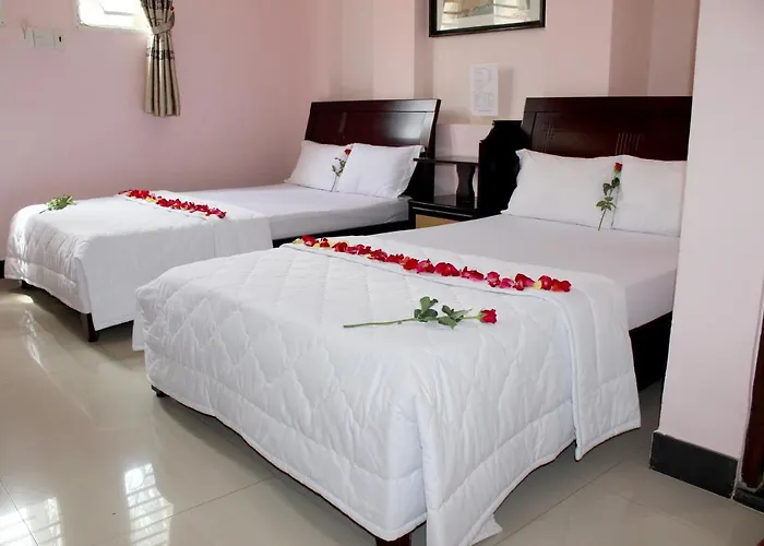 Ban Mai Hotel 66